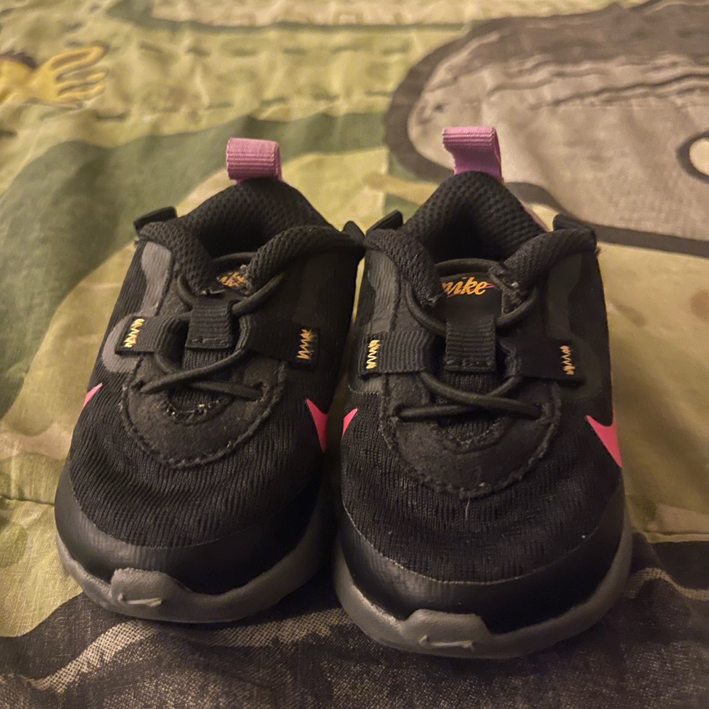 Nike shoes